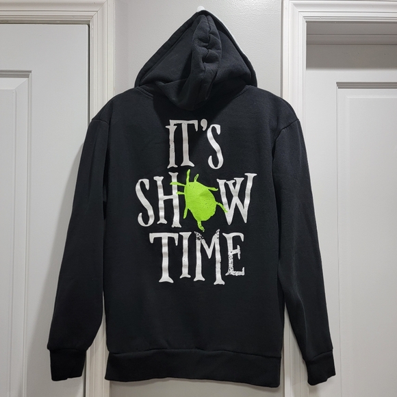 Beetlejuice the Musical Bundle "It's Showtime" Zippered Hoodie, Socks, and Tote - Picture 10 of 17